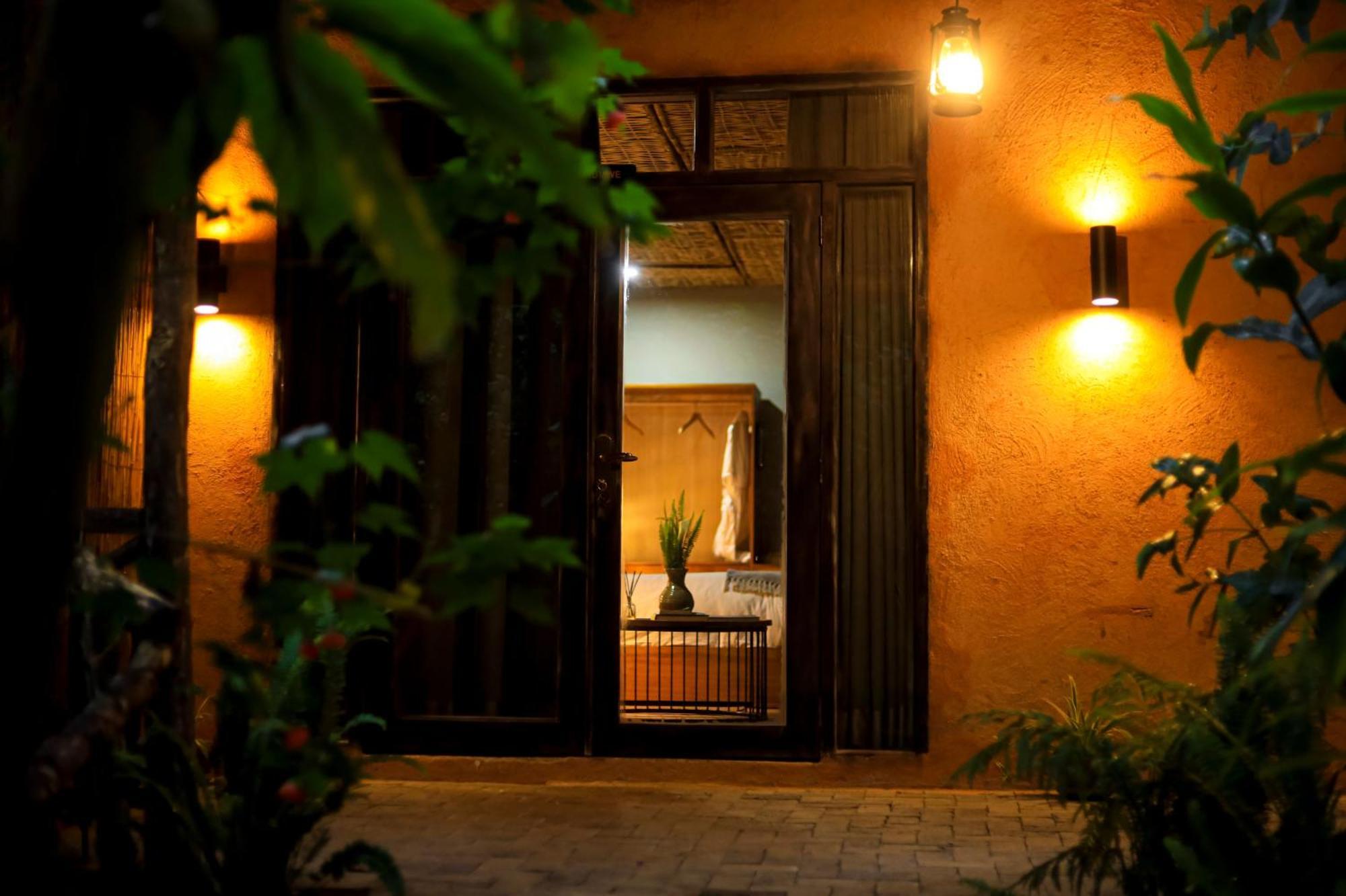 Sambora Kinigi Villa Exterior foto